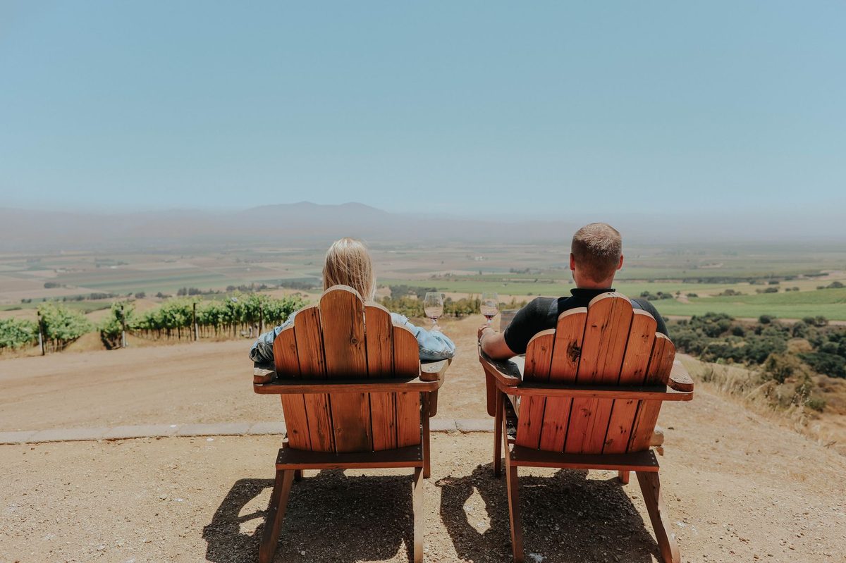 Couple sharing a wine tasting, like the boutique wineries of the Judean Hills near Jerusalem