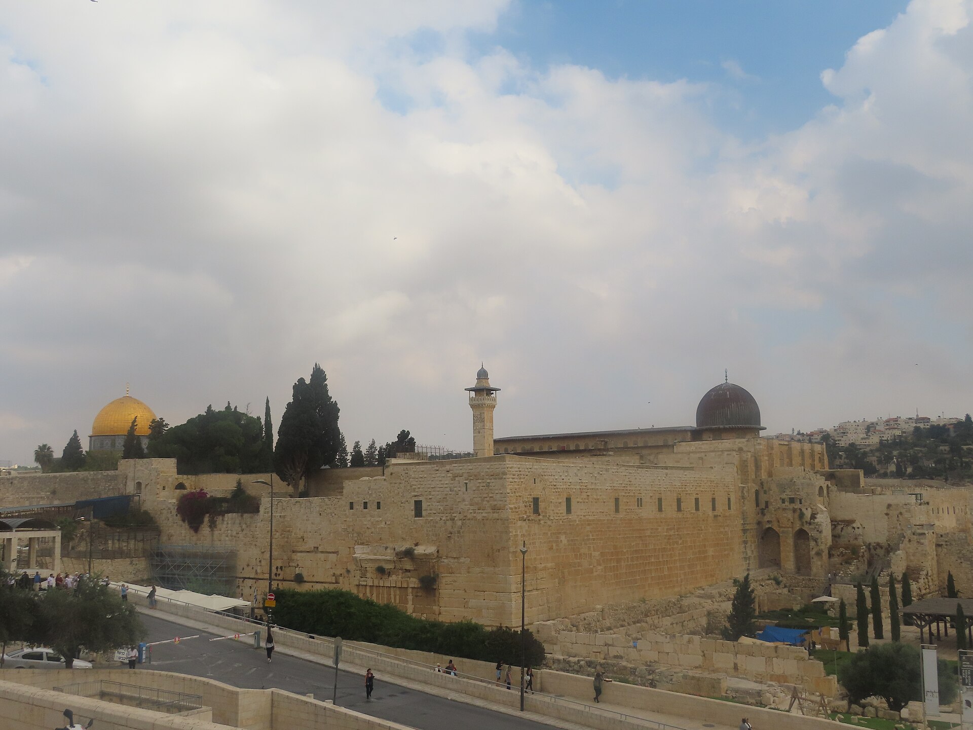 The grey-domed Al-Aqsa Mosque above the massive south-western walls of the Temple Mount / Haram al-Sharif, with the gold Dome of the Rock on the left